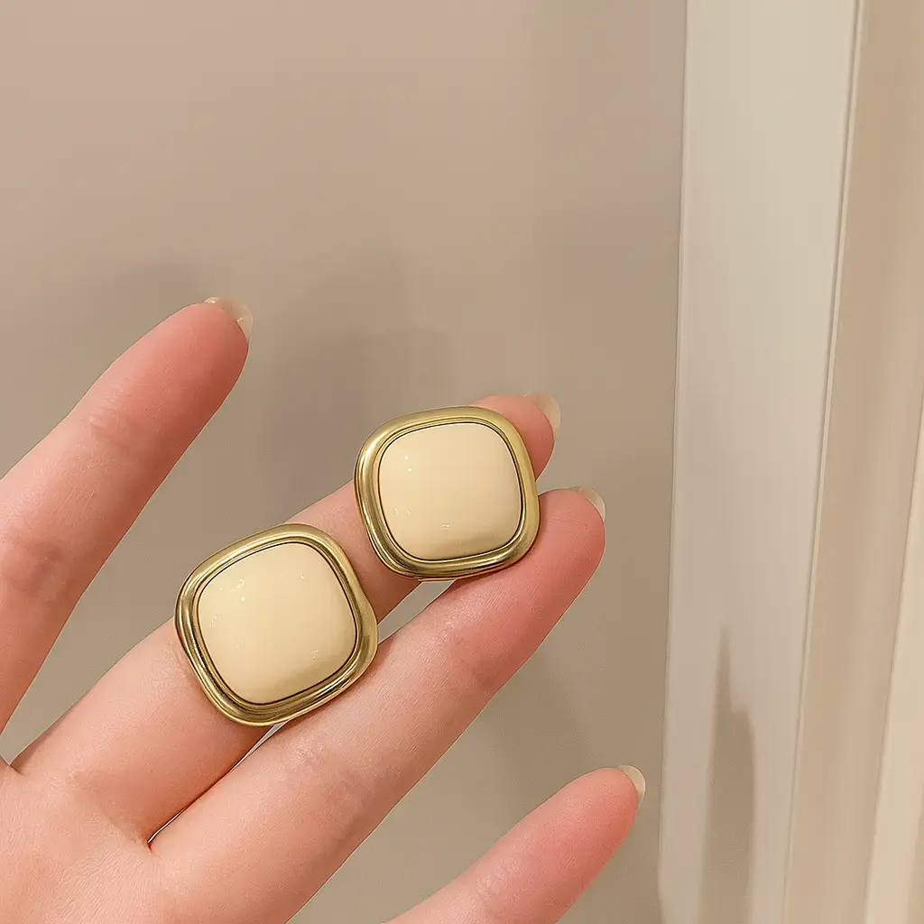 ChatGPT Image Nov 21, 2025, 02_51_13 PM.webp