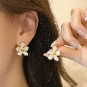 Blossom Pearl Flower Studs