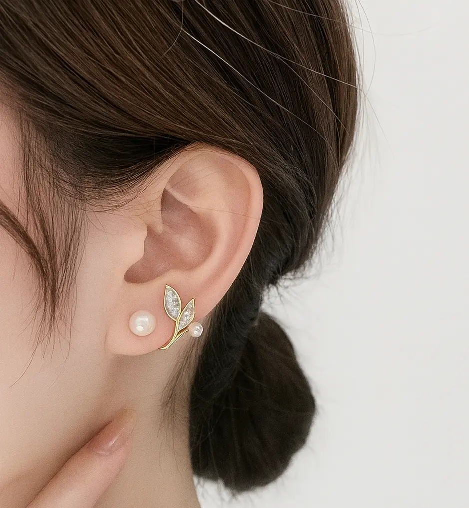Pearl Leaf Stud Earrings